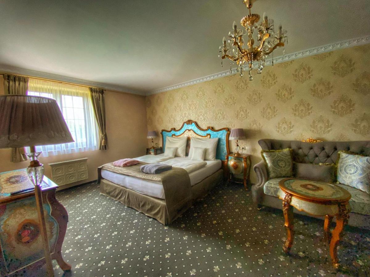 Chateau Sanov Sanov  Bagian luar foto